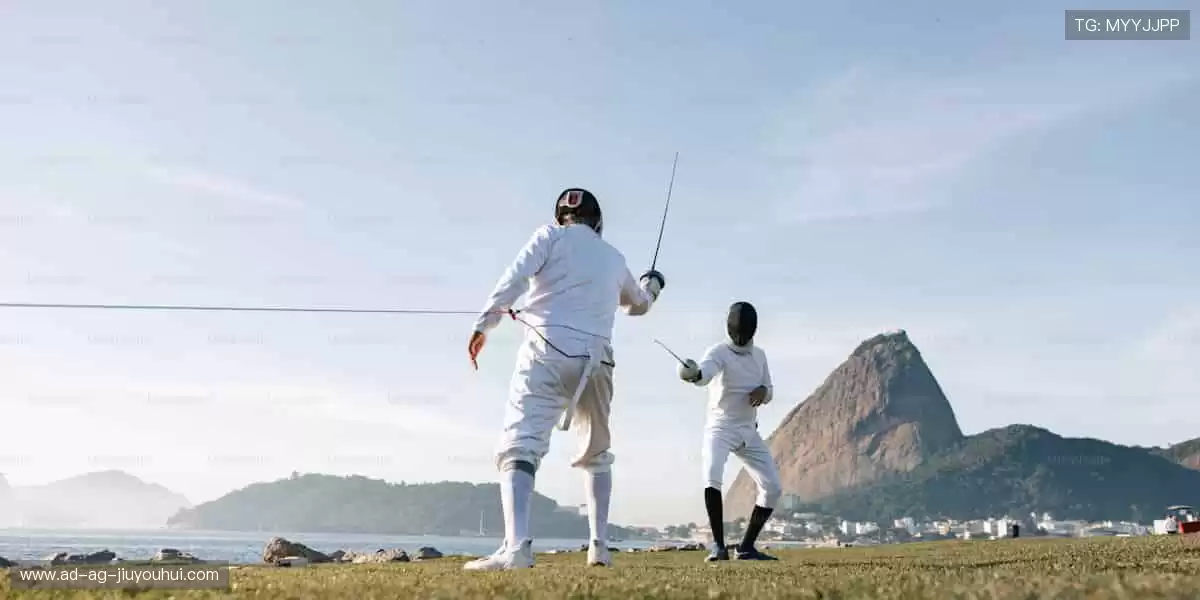 独家限量发售，潮流先锋必备！👕 用装备定义你的运动态度！